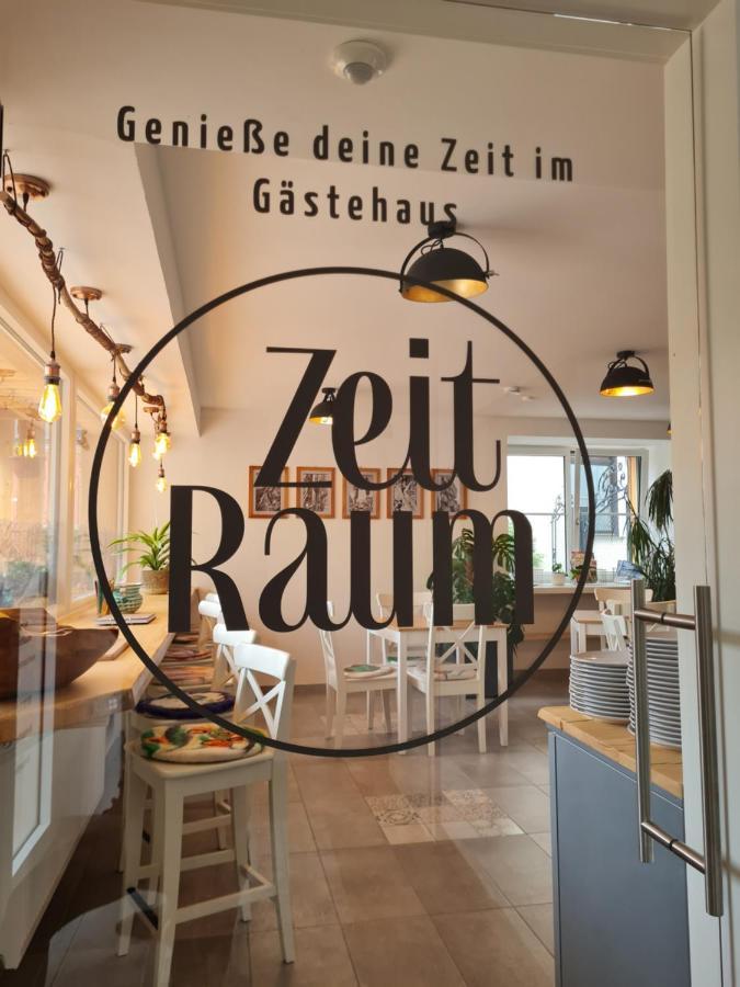 Gastehaus Zeitraum Bed & Breakfast Адмонт Екстериор снимка