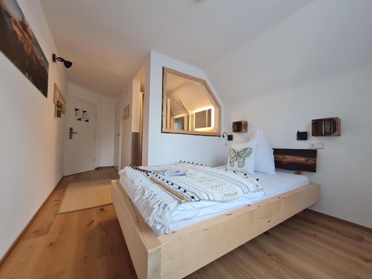 Gastehaus Zeitraum Bed & Breakfast Адмонт Екстериор снимка