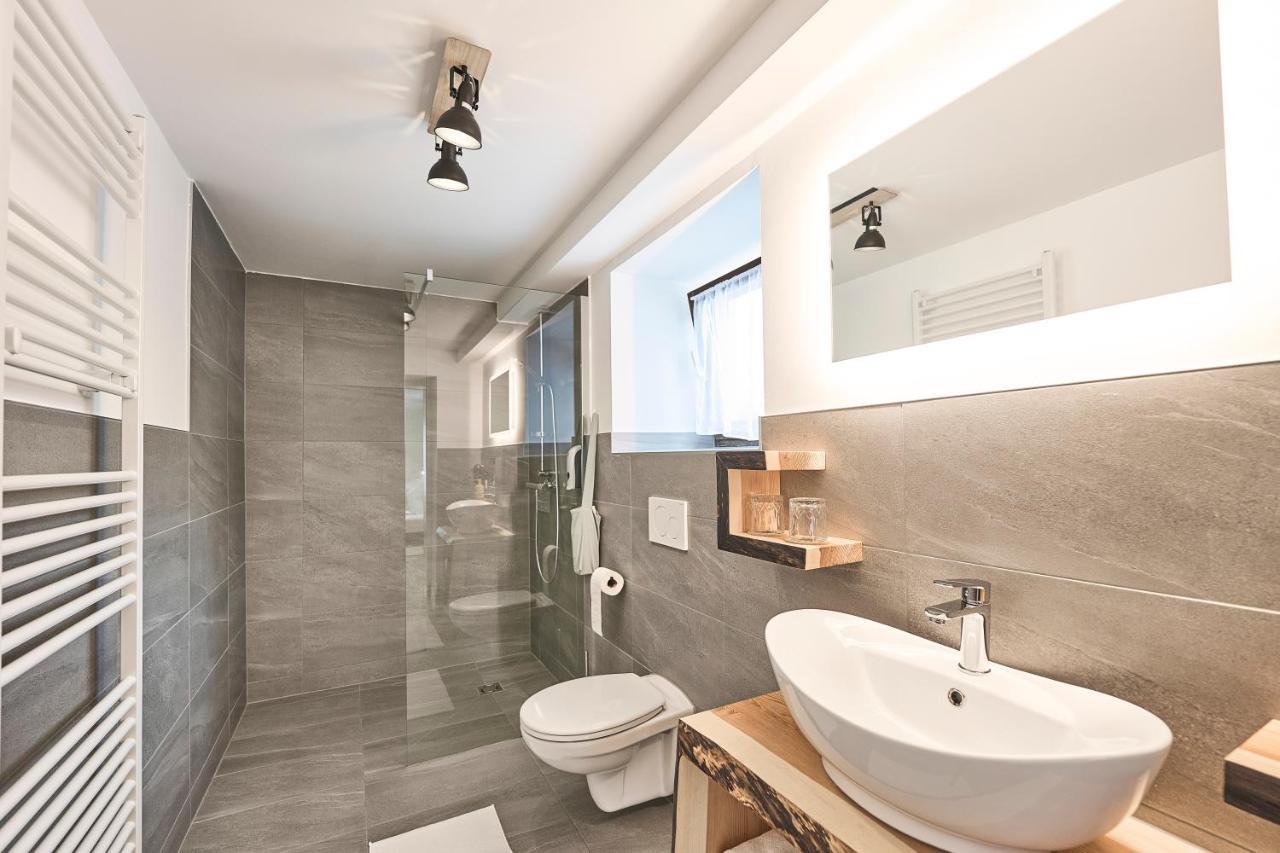 Gastehaus Zeitraum Bed & Breakfast Адмонт Екстериор снимка